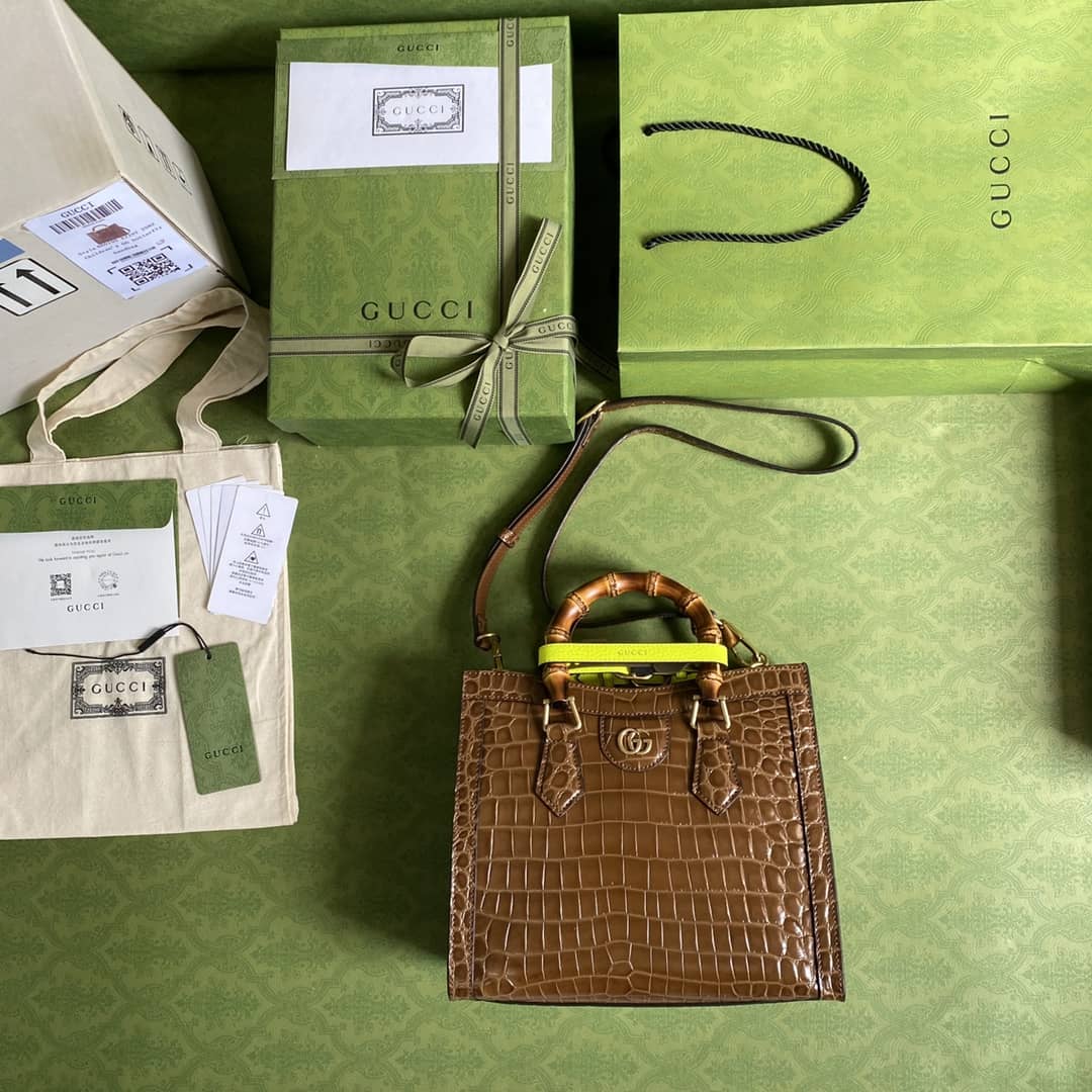 Gvc*1 Diana Small Tote Replica 660195