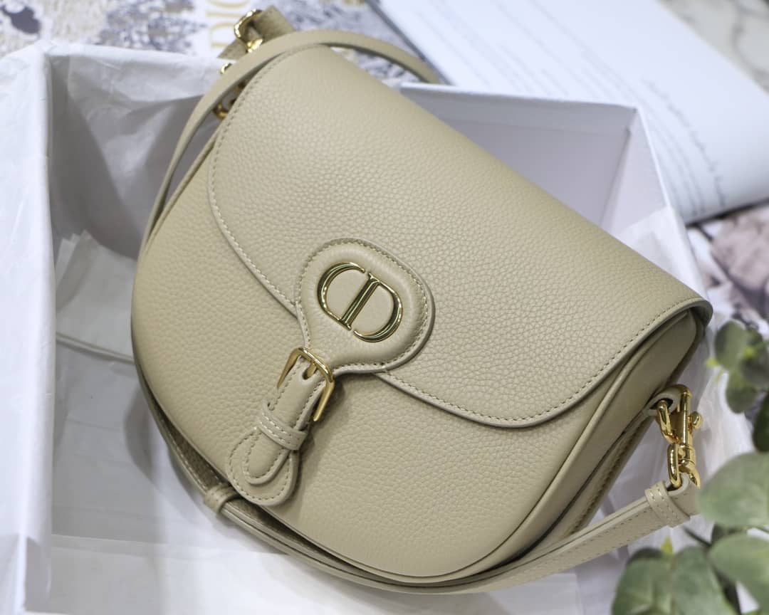 Best Replica Cheap Chr1st1an D10r Bobby 22CM Replica Bag(ColaReps)