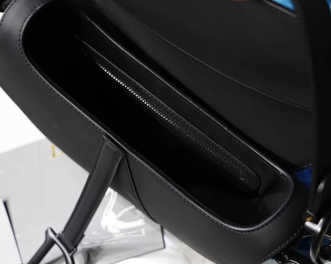 Chr1st1an D10r Saddle 25.5CM Replica Bag