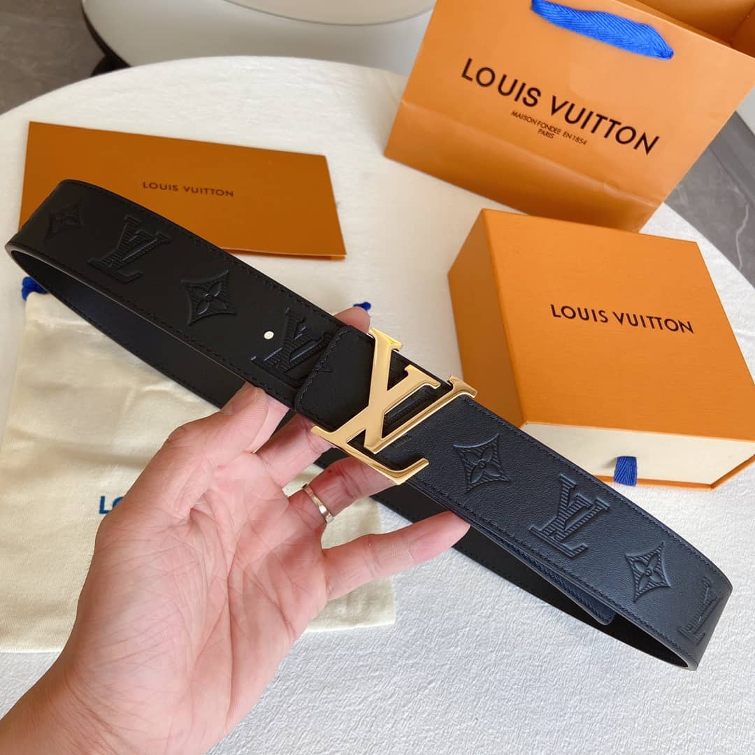 Replica L0vis Vvtt0n Buckle Belt Sale