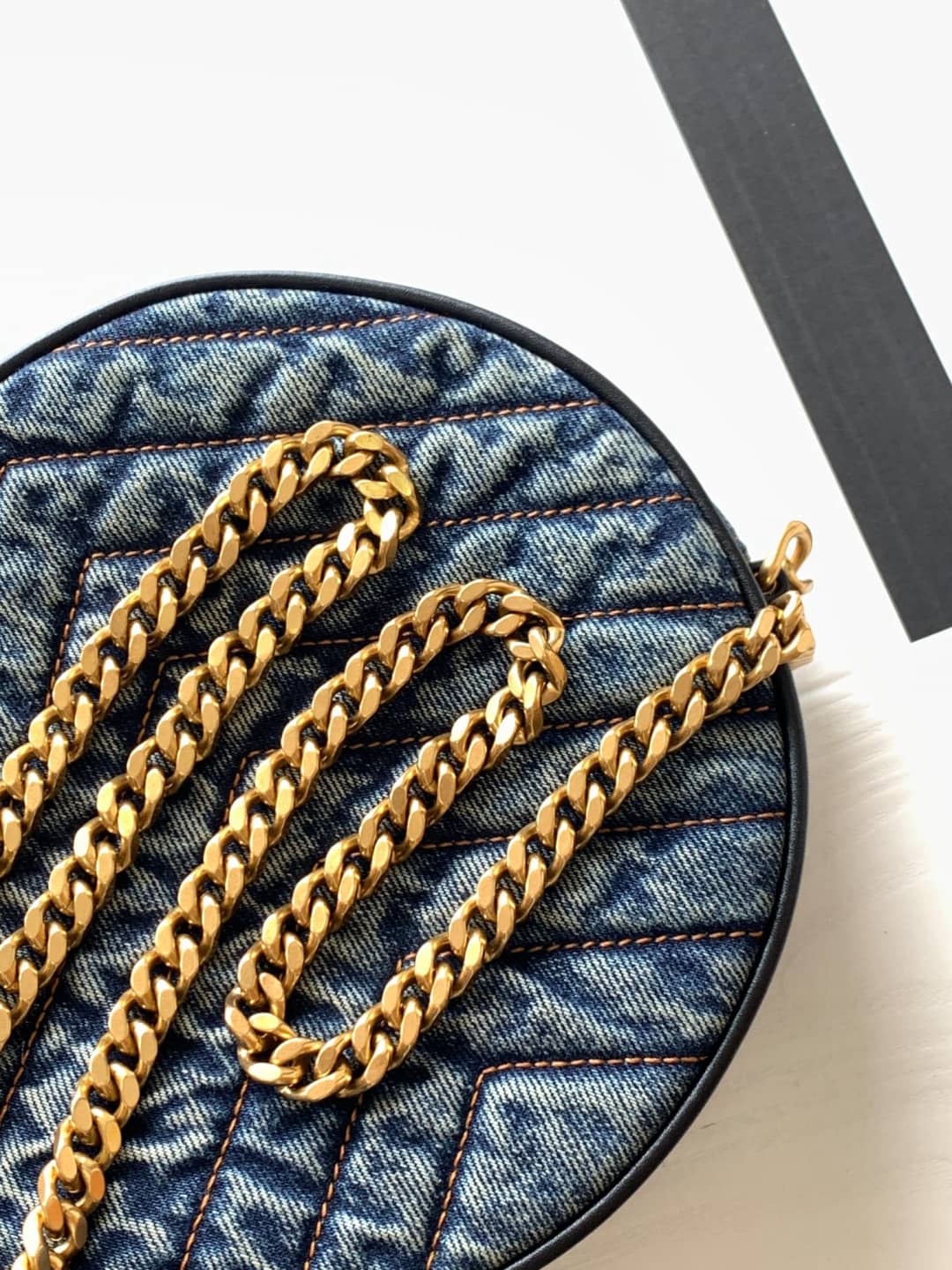 Sa1nt Lau*nt Y51 Vinyle Denim Quilted Round Bag