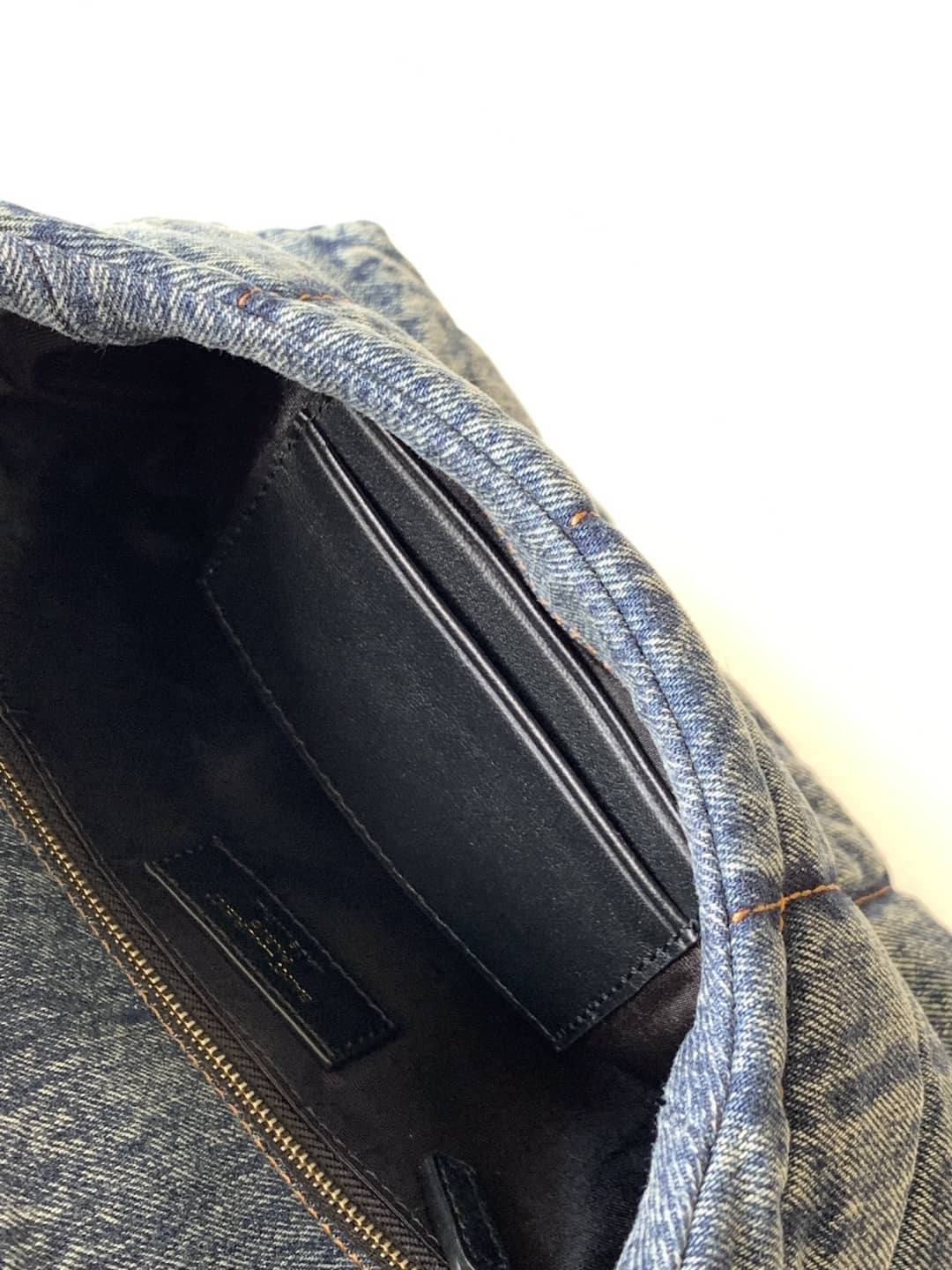 Sa1nt Lau*nt Loulou Denim Shoulder Bag