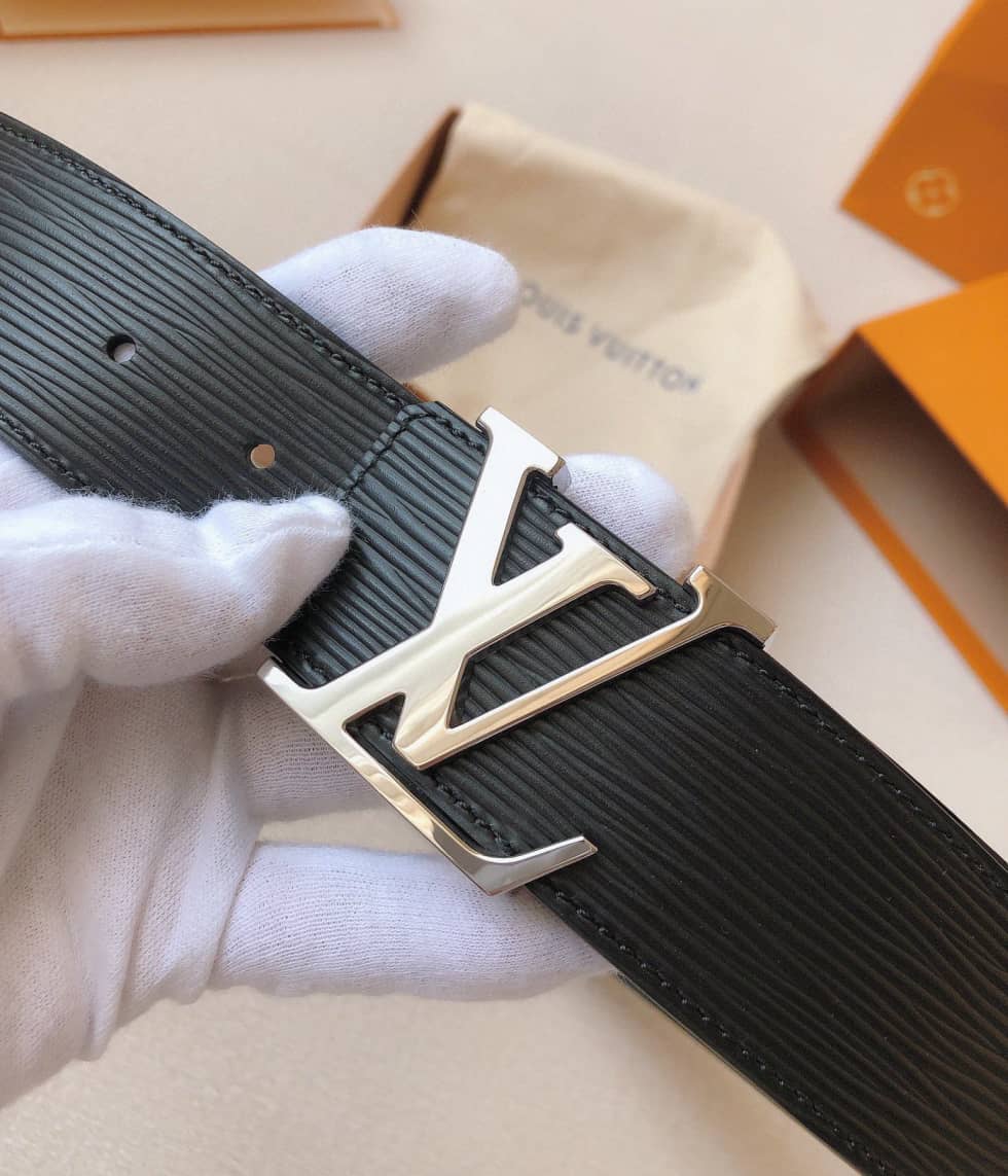 Cheap L0vis Vvtt0n Belt China 40mm