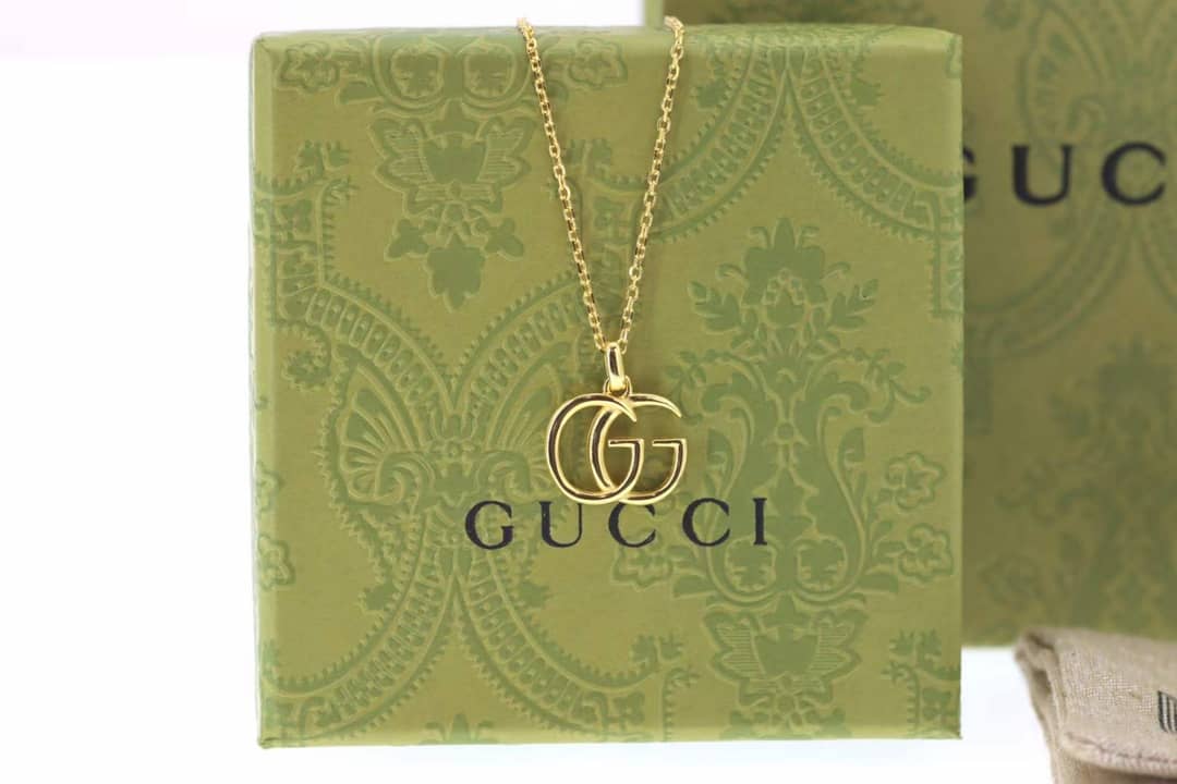 Gvc*1 Necklace First Copy