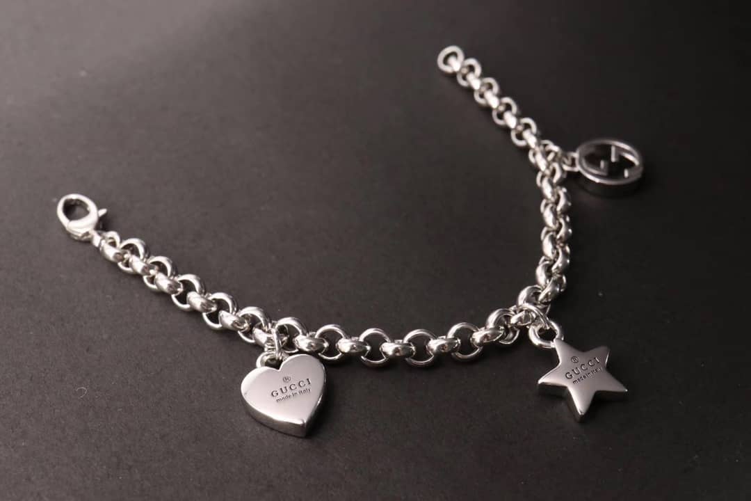 Wholesale Gvc*1 Logo Bracelet