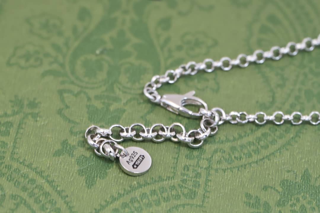 Gvc*1 Necklace First Copy