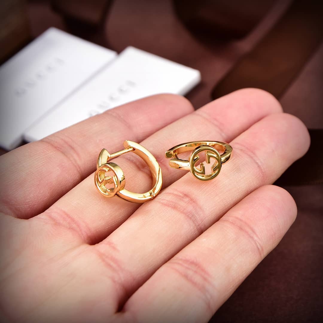 Gvc*1 Earring First Copy