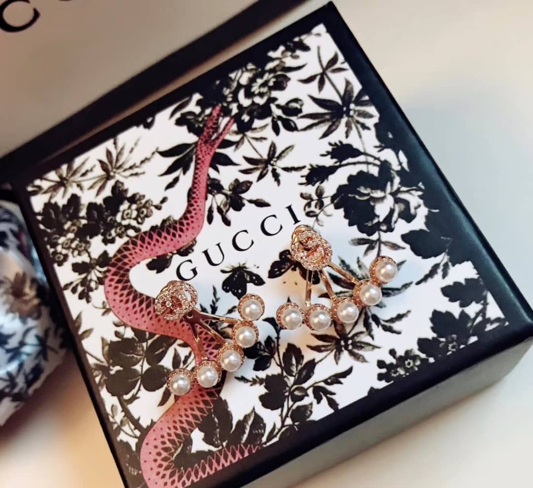 Fake Gvc*1 Logo Earring