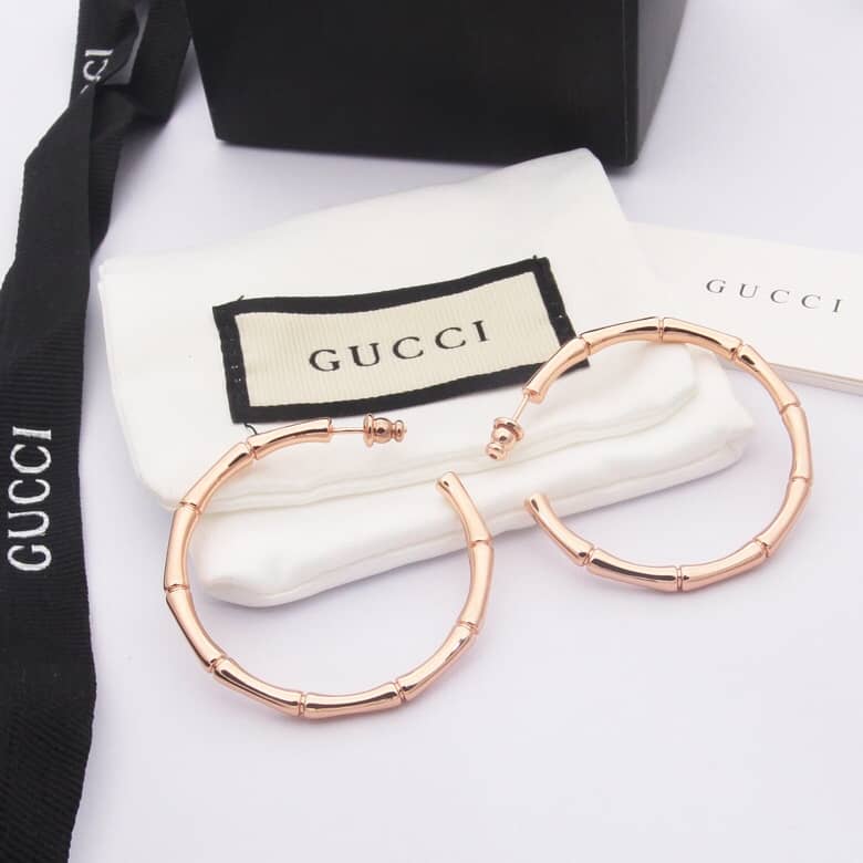 Fake Gvc*1 Logo Earring