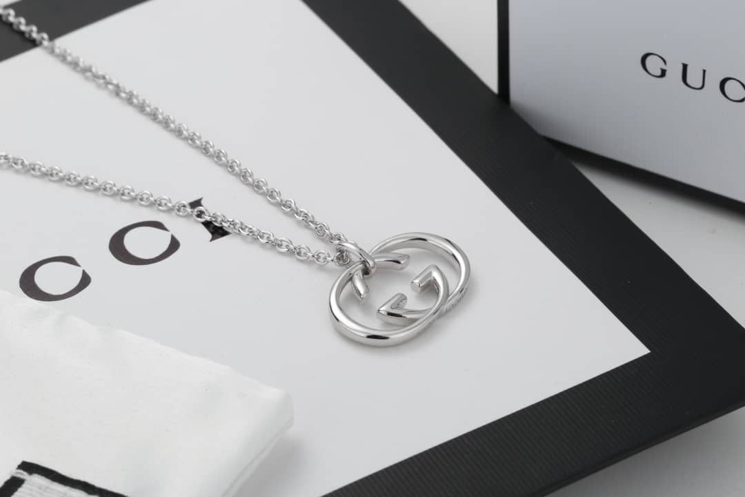 Cheap Gvc*1 Necklace