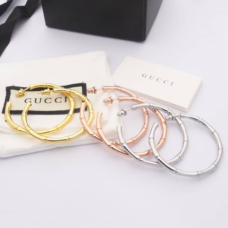 Fake Gvc*1 Logo Earring