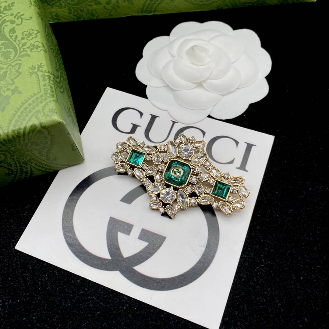 Wholesale Gvc*1 Logo Brooch