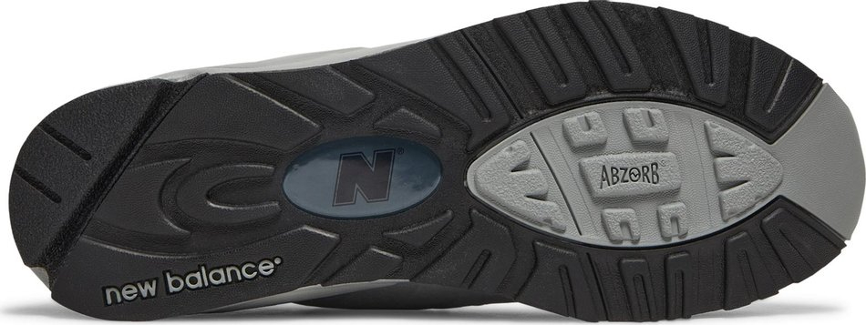 WTAPS x 990v2 Made In USA Grey M990WT2