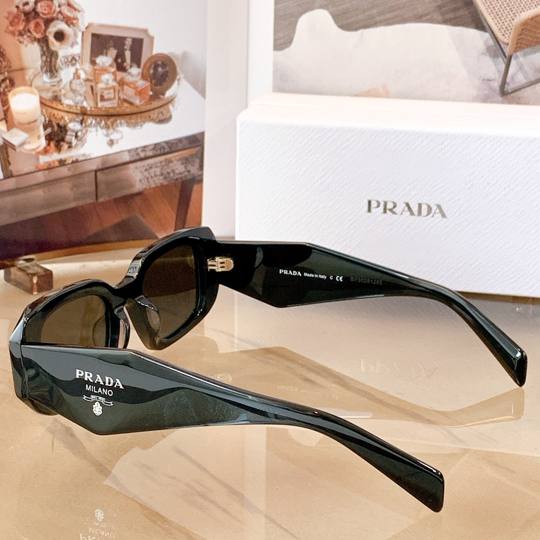 Pra*a sunglasses