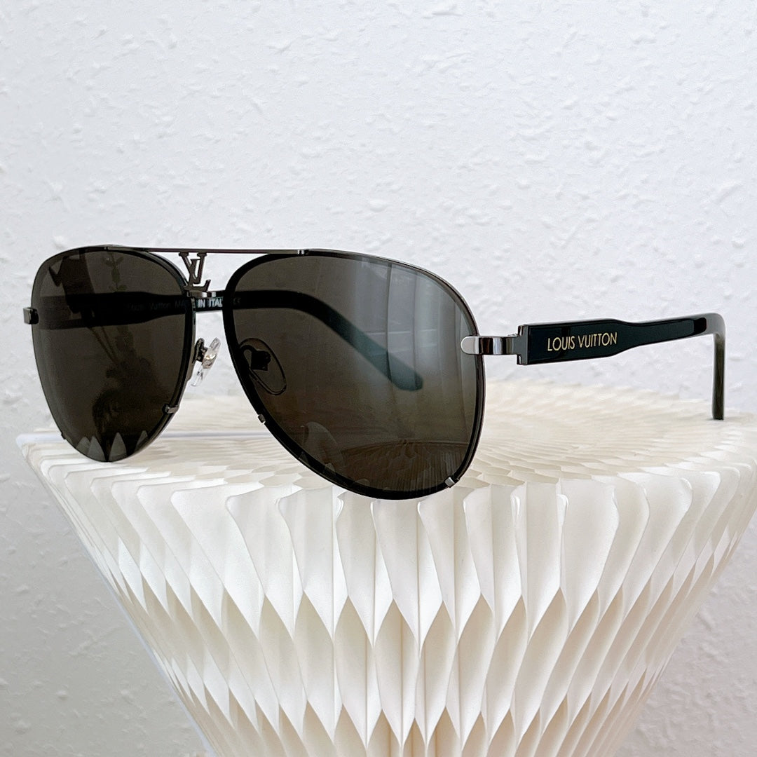 L0vis Vvtt0n Sunglasses