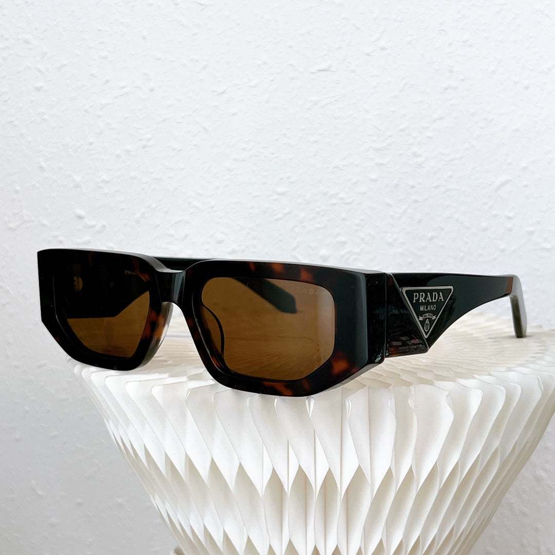Pra*a Sunglasses