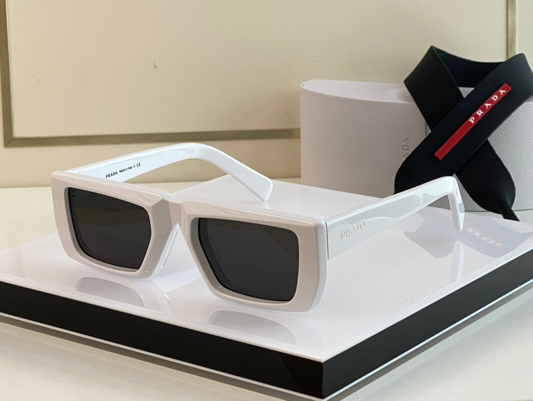 Pra*a Sunglasses