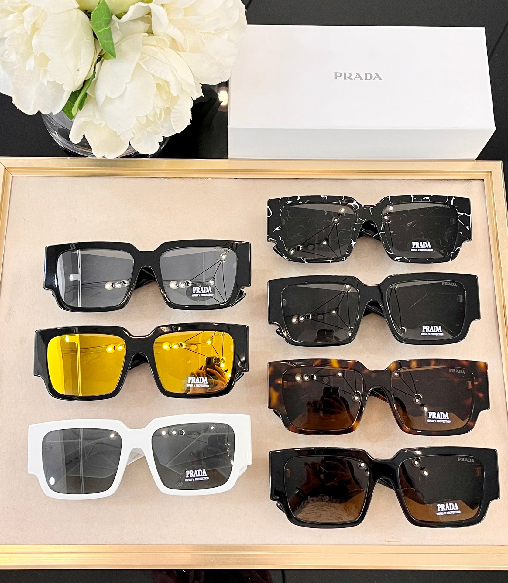 Pra*a Sunglasses
