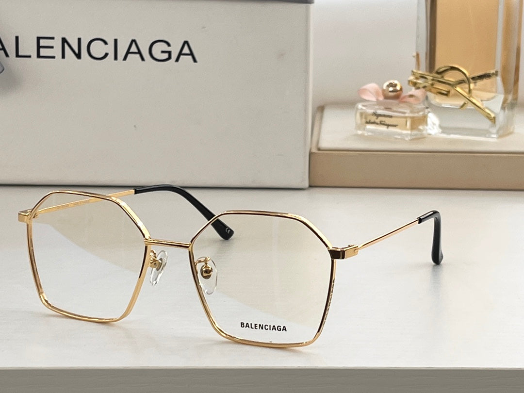 Ba1en*iaga Glasses