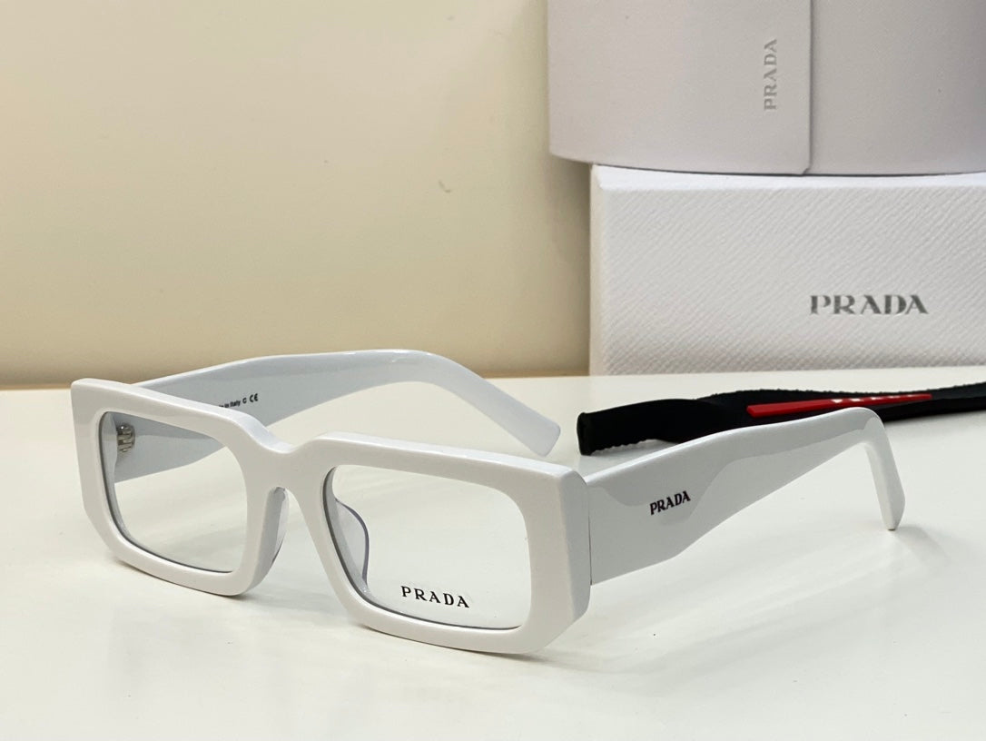 Pra*a Glasses