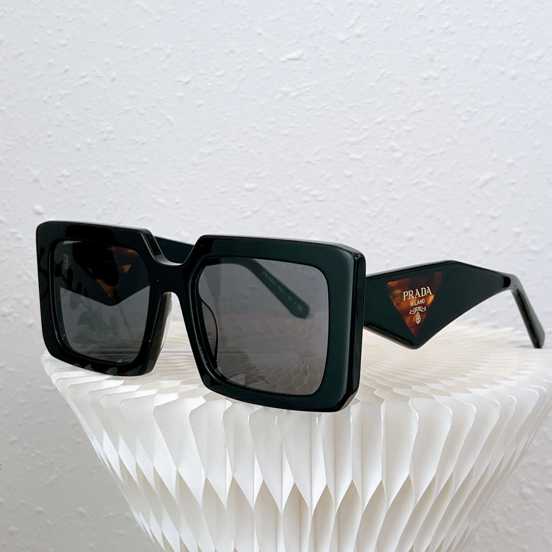 Pra*a Sunglasses