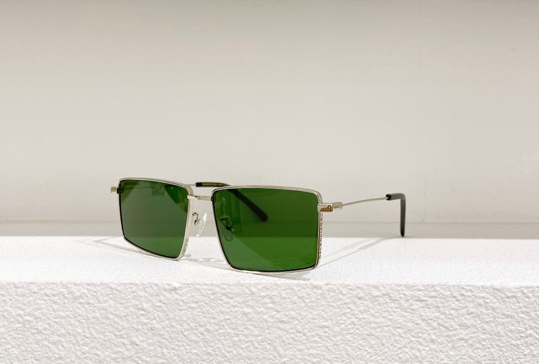 Ba1en*iaga Sunglasses Dupe