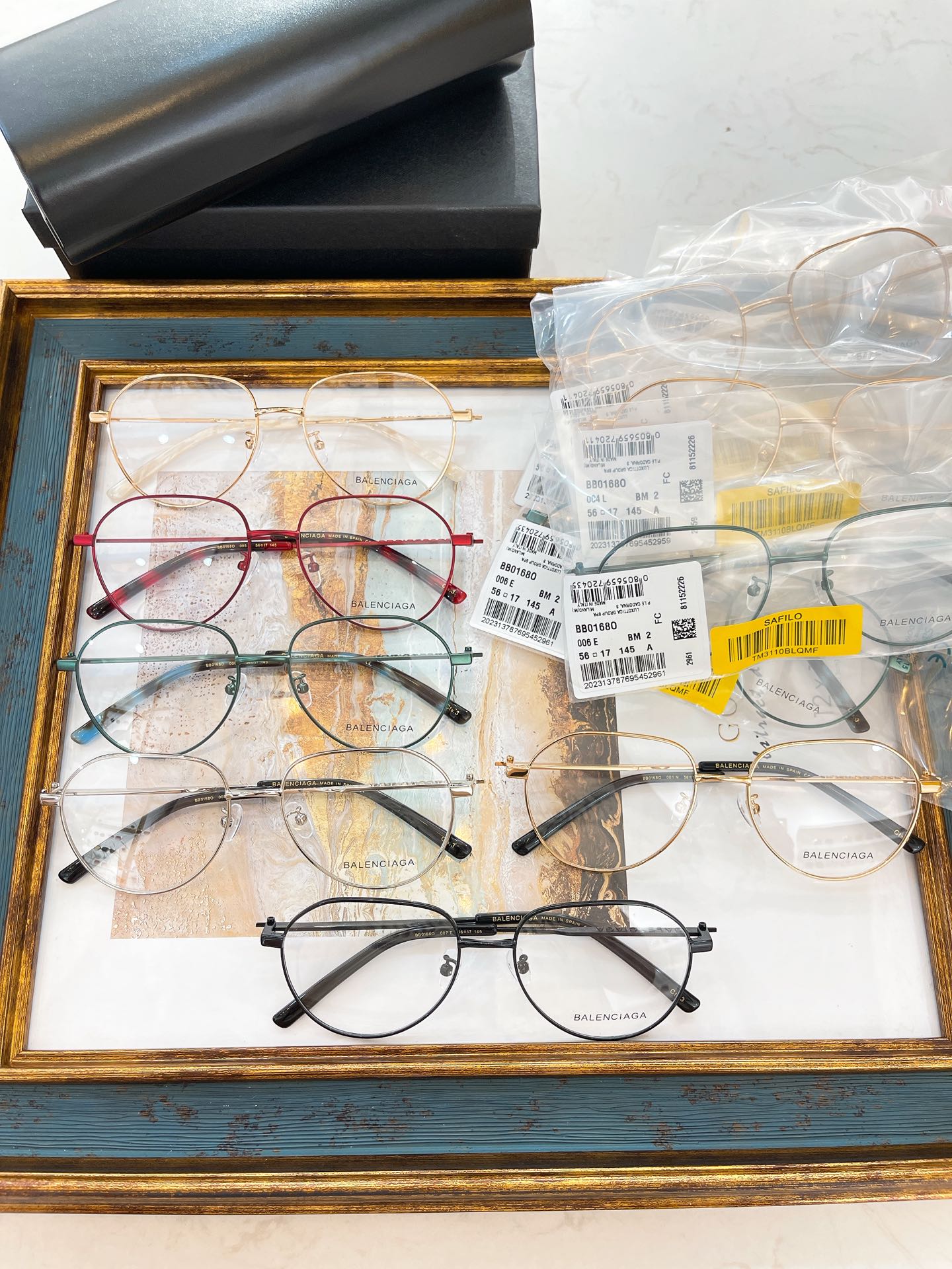 Ba1en*iaga Glasses