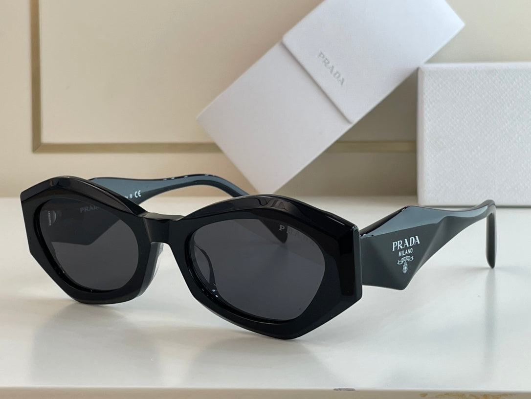 Pra*a Sunglasses
