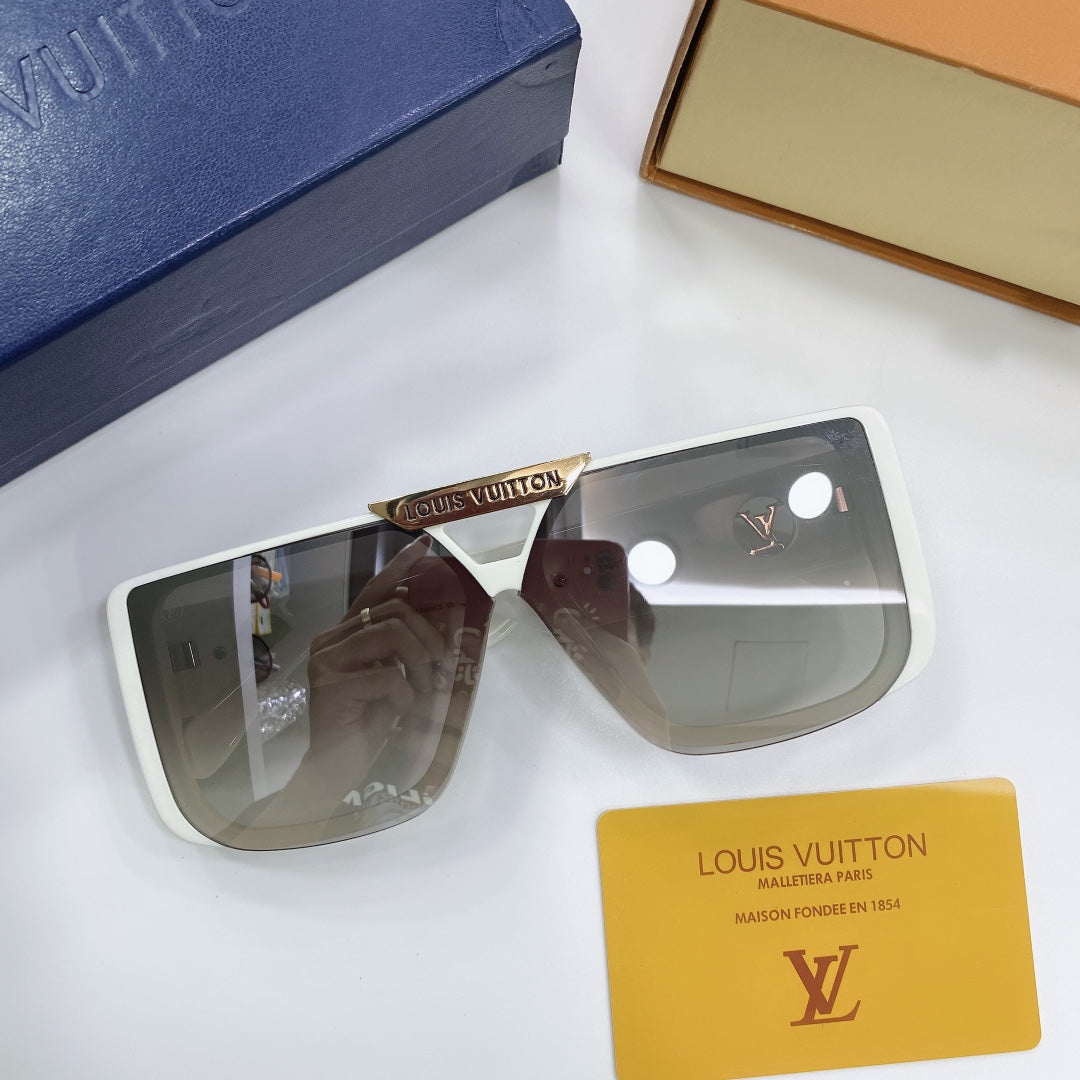 L0vis Vvtt0n Sunglasses