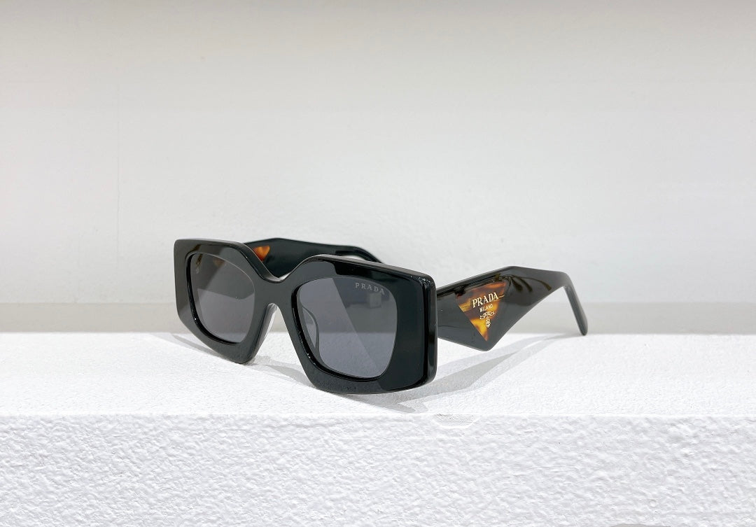 Pra*a Sunglasses