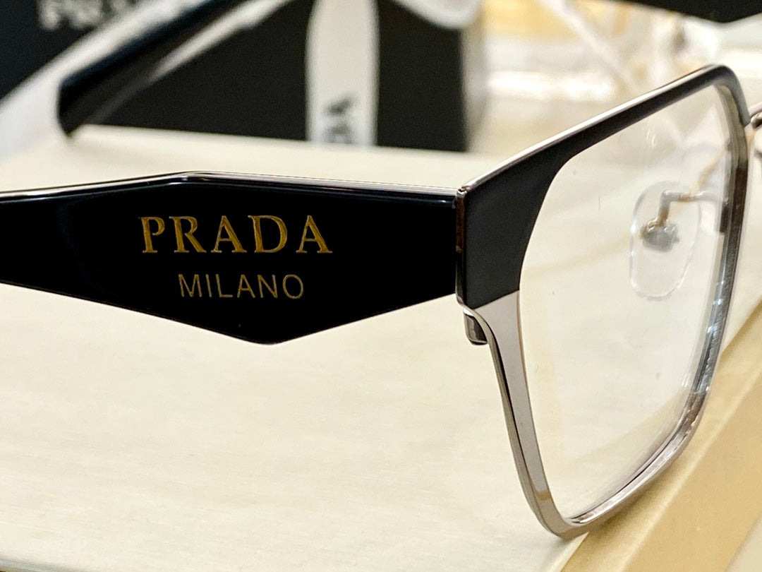 Pra*a Glasses