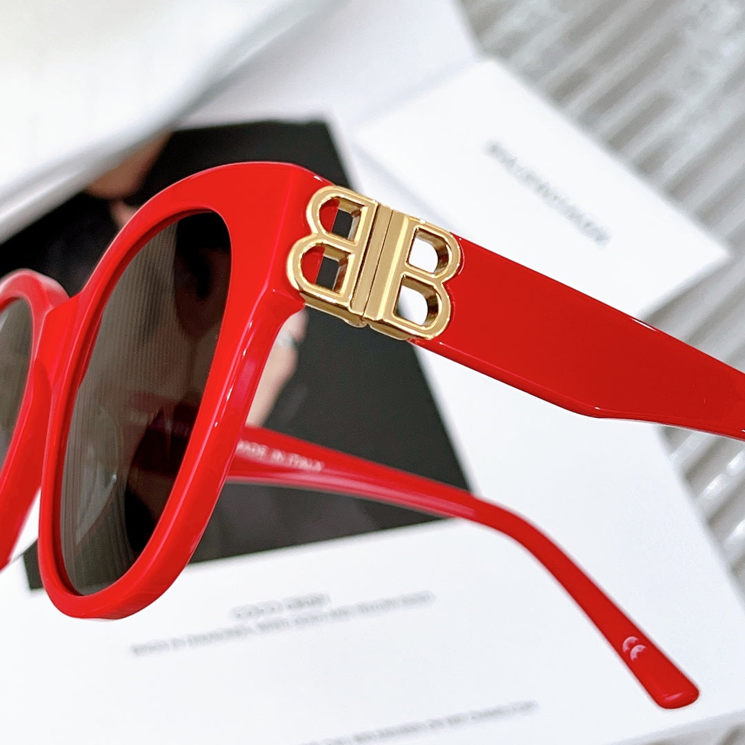 Ba1en*iaga Sunglasses Dupe