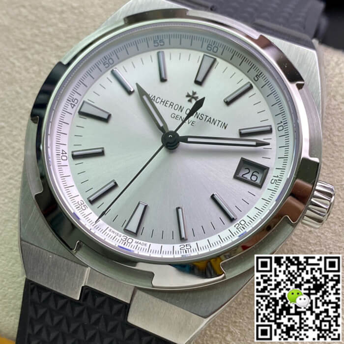 Replica Vacheron C0nstan1n Overseas 4500V 1:1 Best Edition 8F Factory Black Strap
