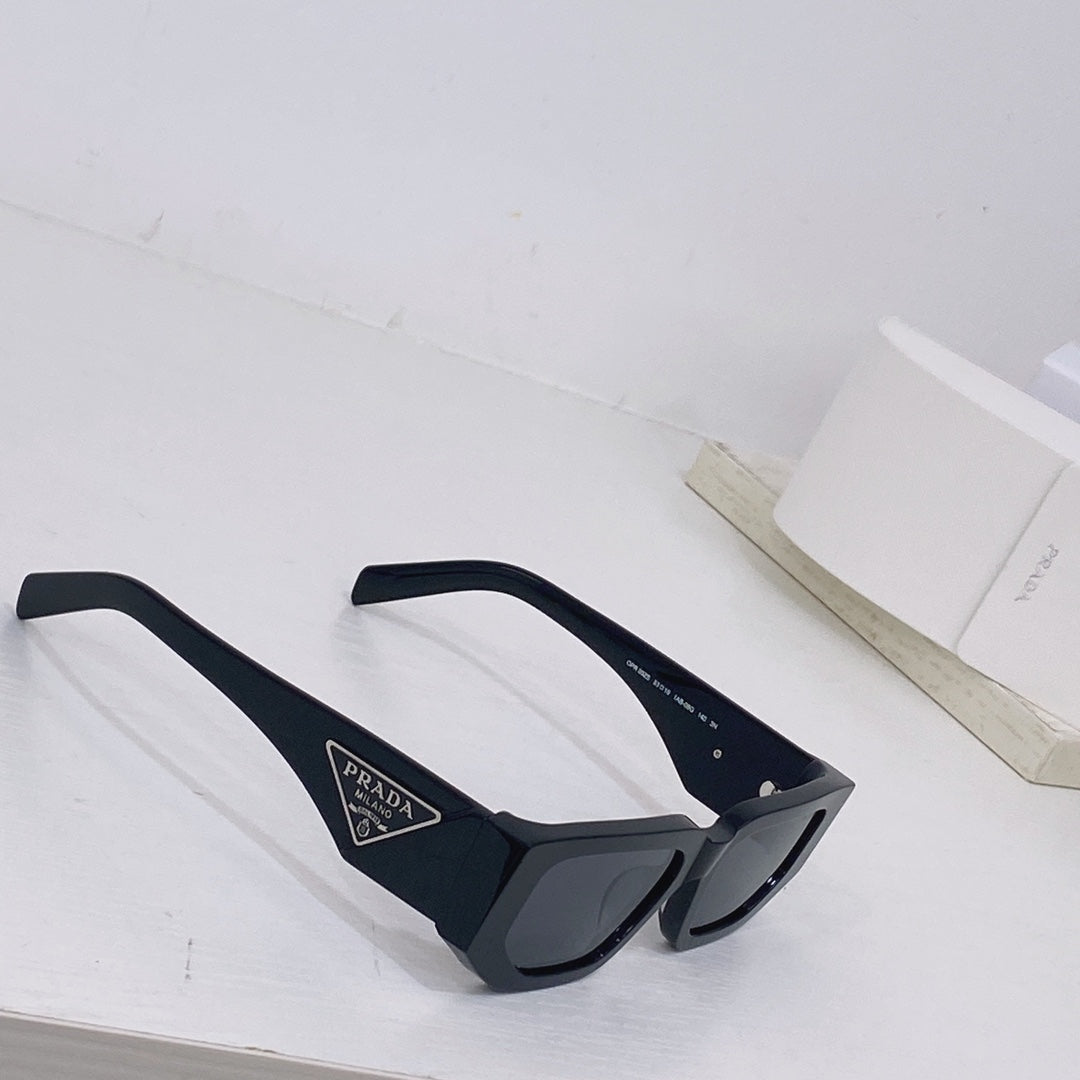 Pra*a Sunglasses