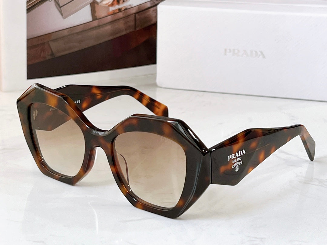 Pra*a Sunglasses
