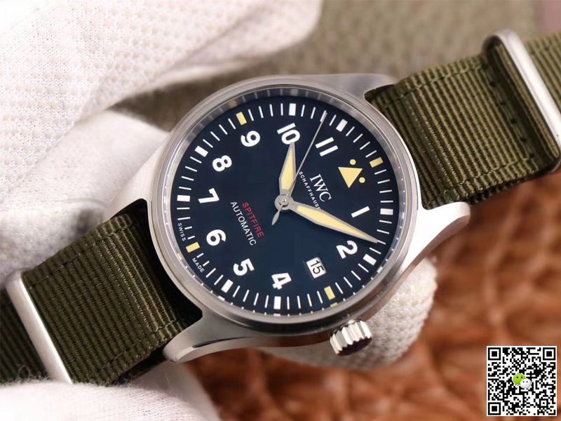 Replica IWC Pilot Spitfire IW326801 1:1 Best Edition MKS Factory Black Dial Swiss ETA9015