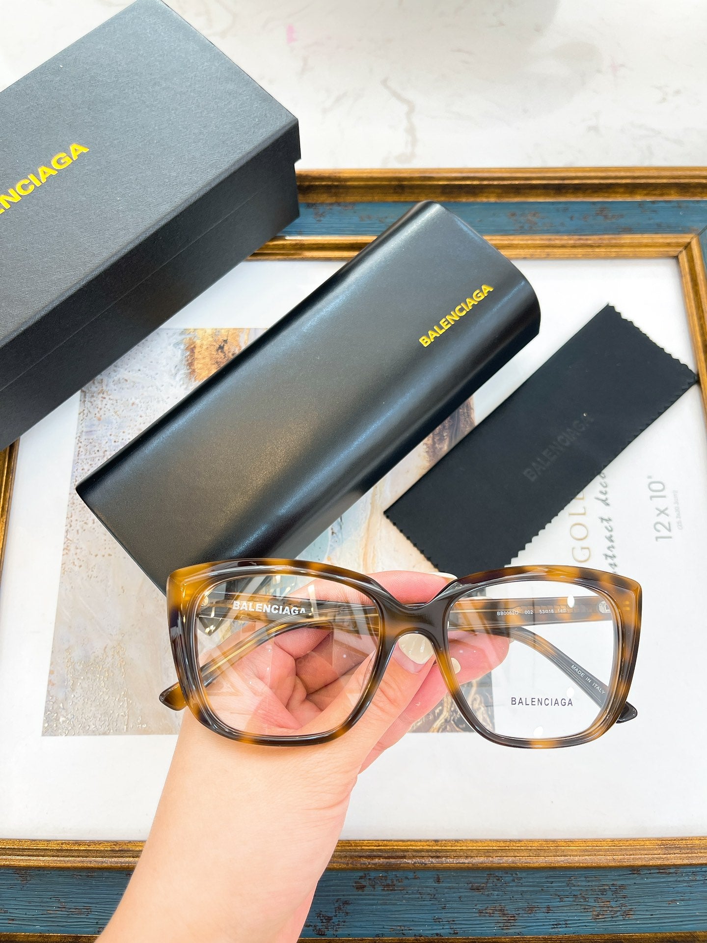 Ba1en*iaga Glasses