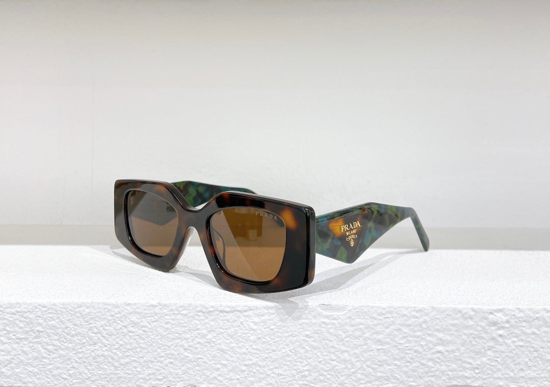 Pra*a Sunglasses