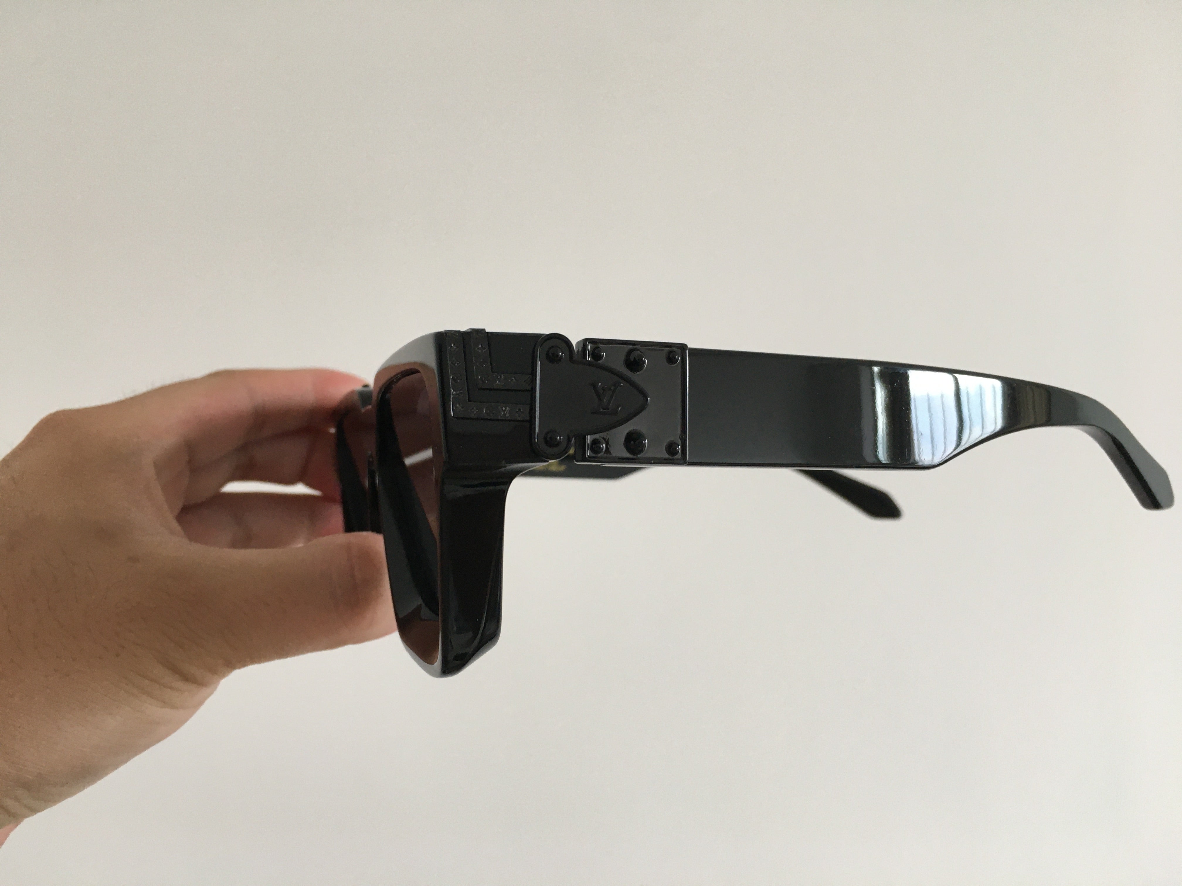 L0vis Vvtt0n Sunglasses