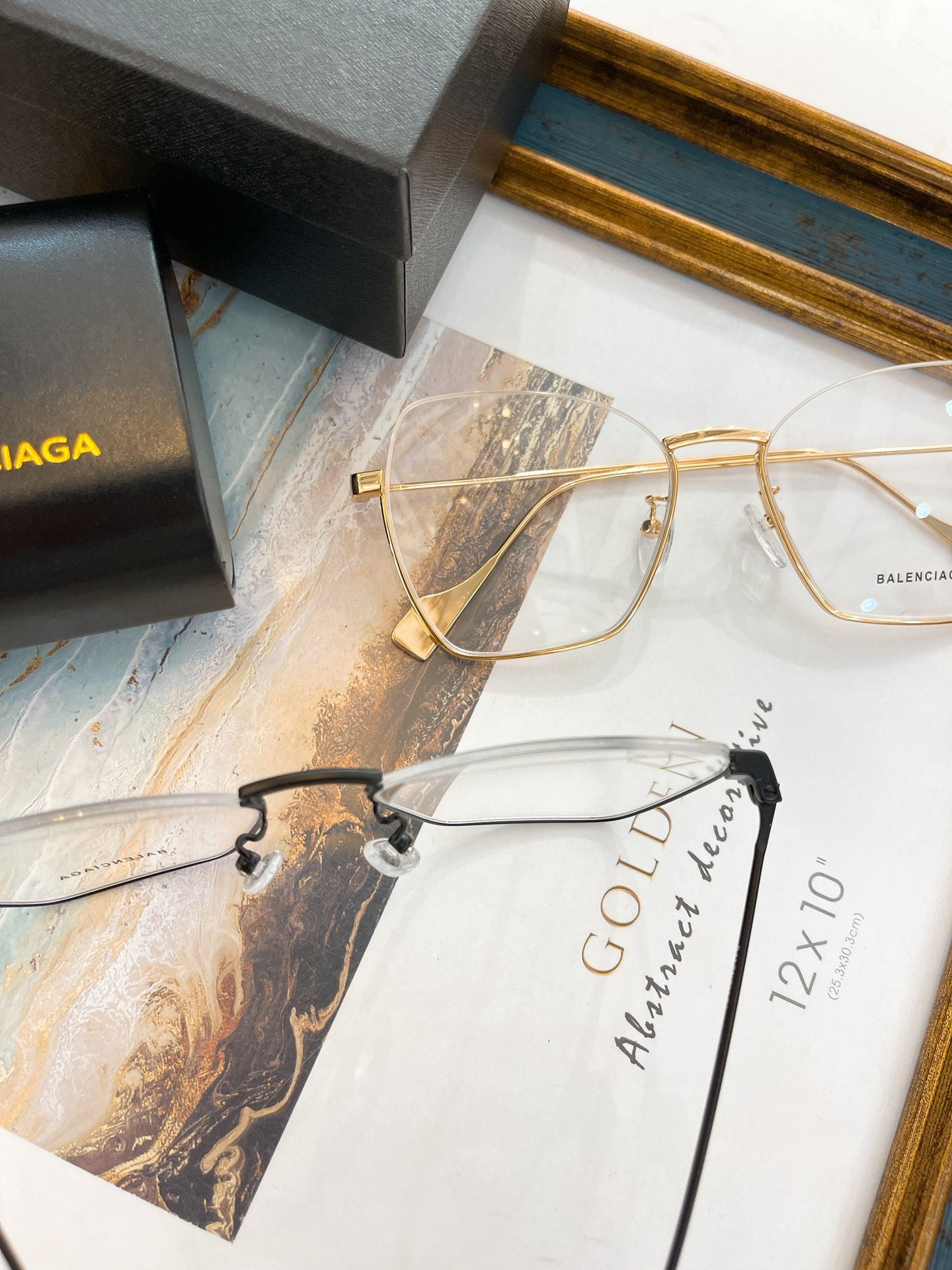 Ba1en*iaga Glasses