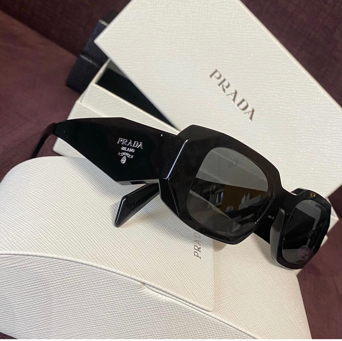 Pra*a Sunglasses Dupe Replica Pra*a Sunglasses