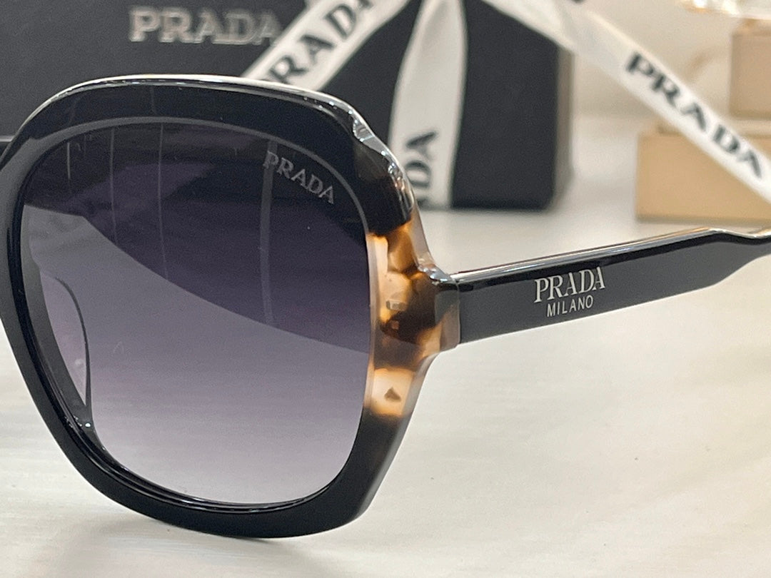 Pra*a Sunglasses