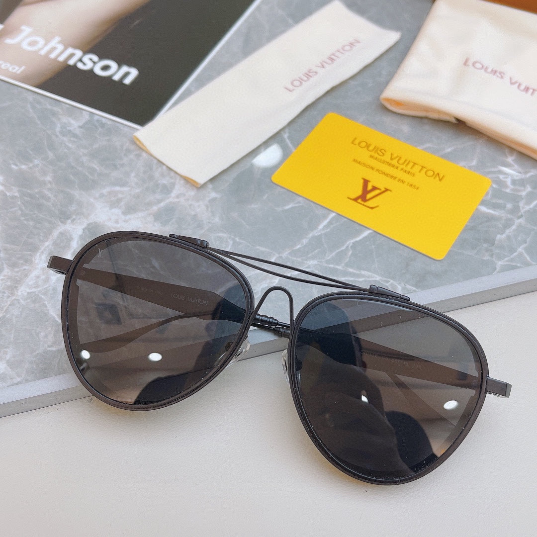 L0vis Vvtt0n Sunglasses