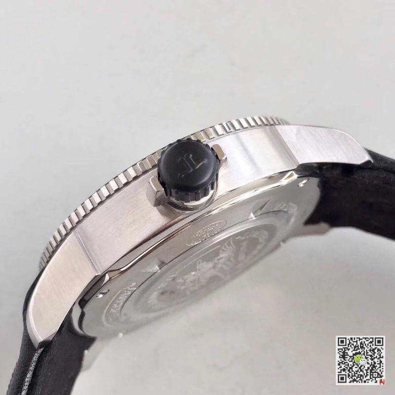Replica Jaeger-LeCoultre Master Compressor 2018670 Noob Factory 1:1 Best Edition Swiss ETA2836-2 Black Leather Strap