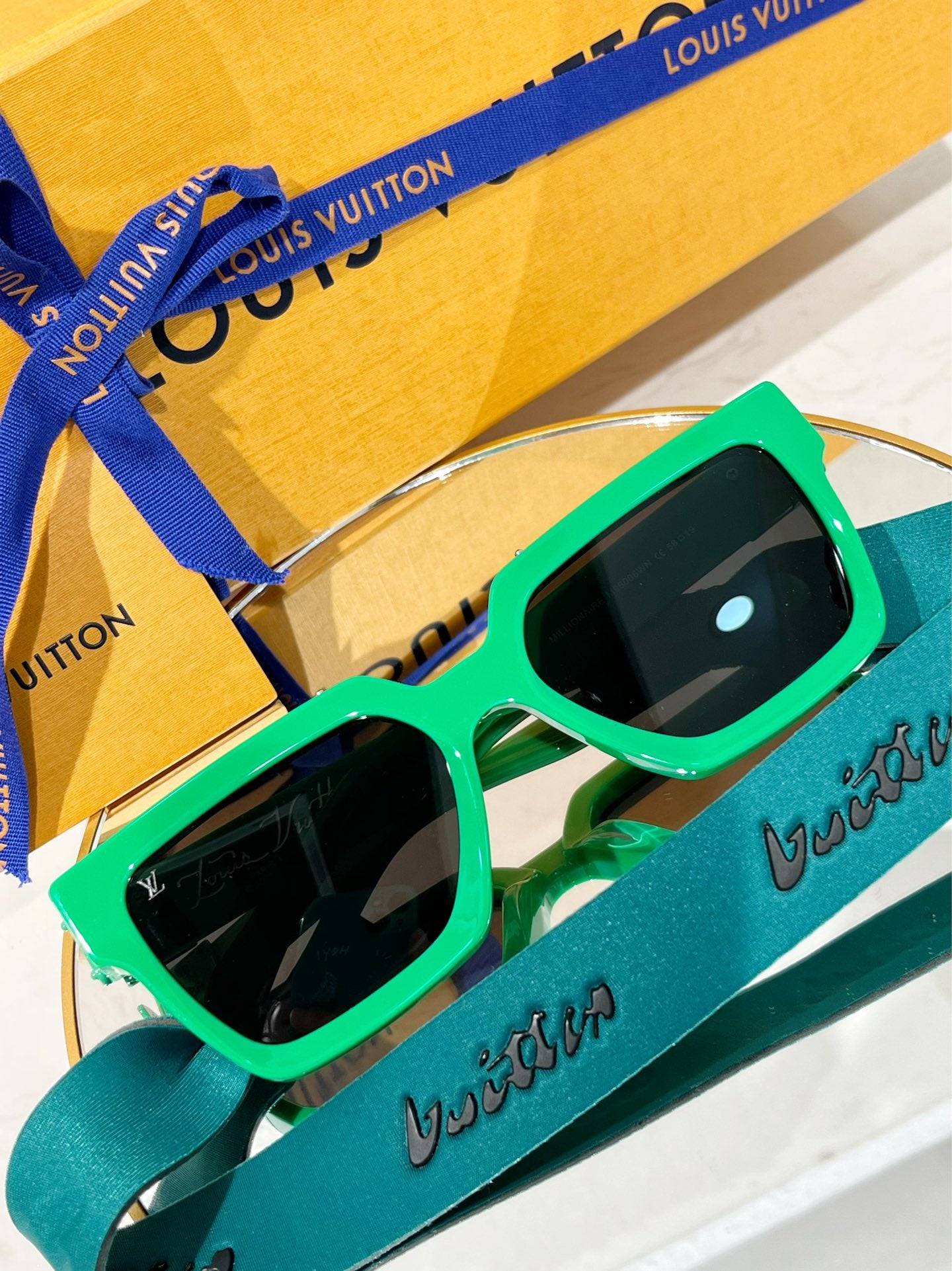 L0vis Vvtt0n Sunglasses