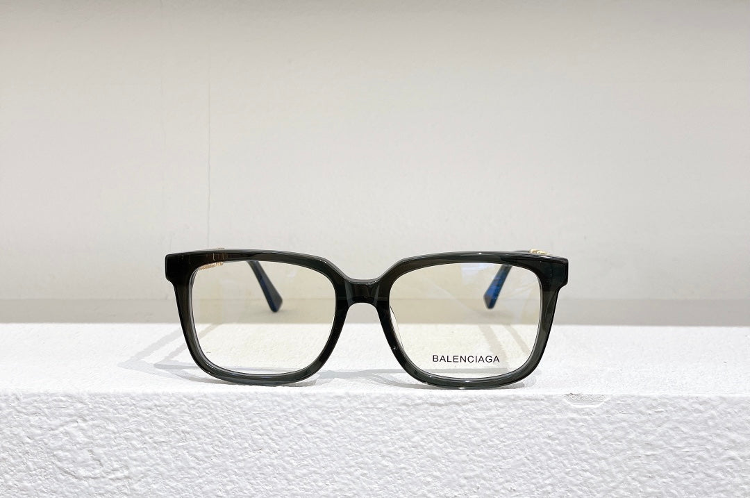 Ba1en*iaga Glasses