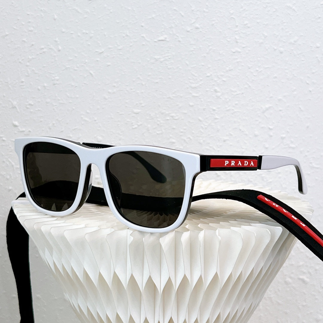Pra*a Sunglasses