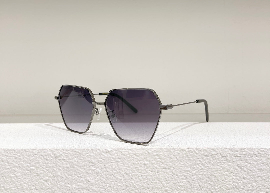 Ba1en*iaga Sunglasses Dupe