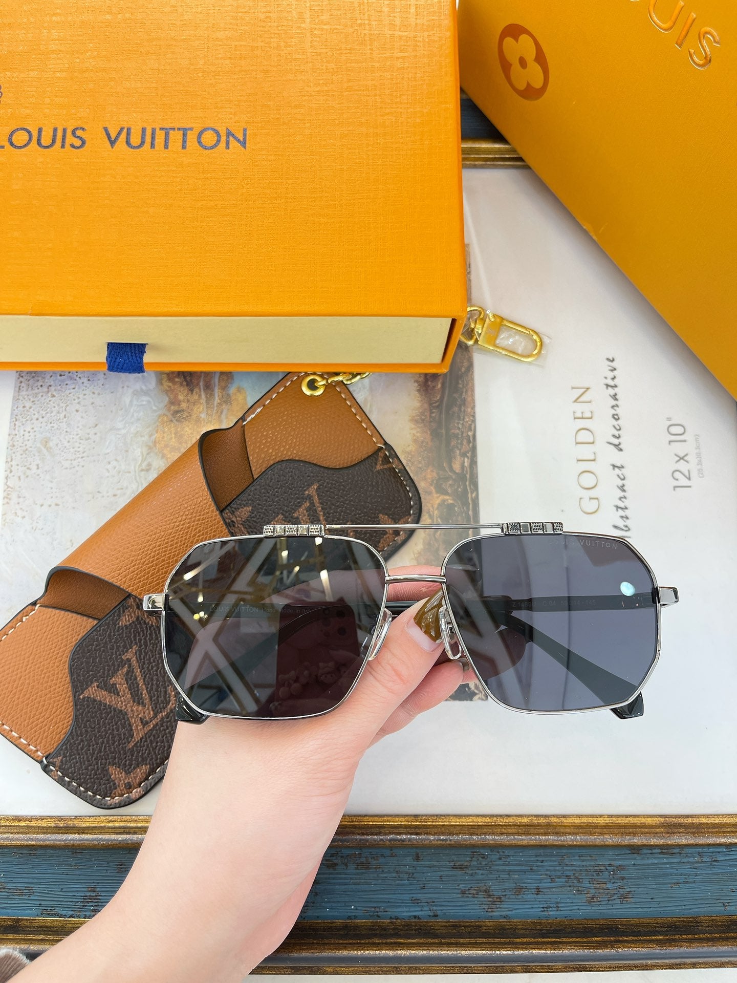 L0vis Vvtt0n Sunglasses
