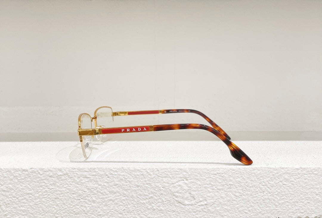 Pra*a Glasses